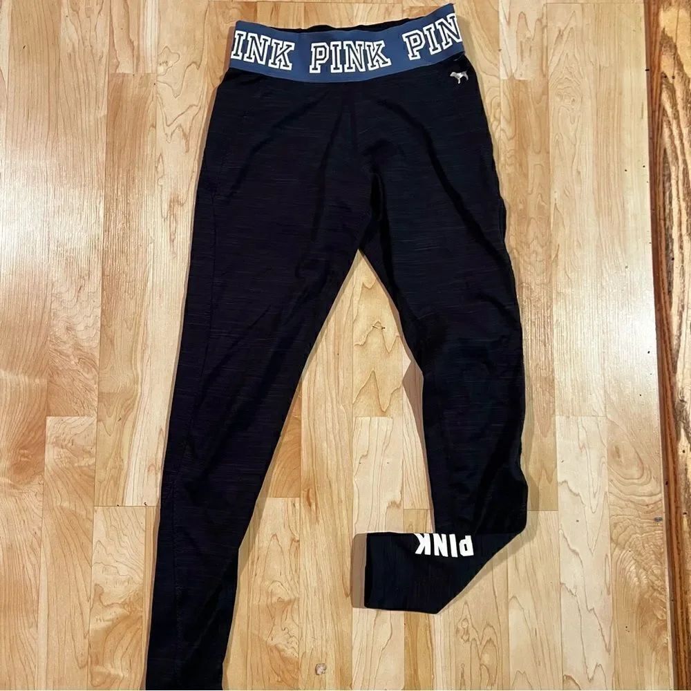 Victoria’s Secret PINK Ultimate Black and Blue Leggings Women’s Small